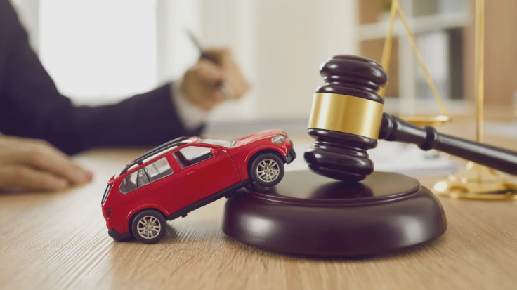 How Lawyers Determine Liability in Car Accident Disputes