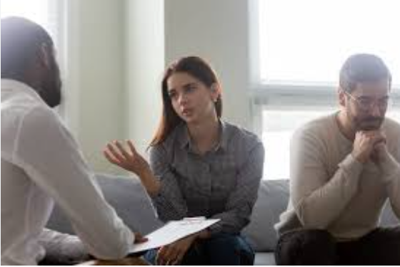 How Mediation and Legal Support Work in Family Disputes
